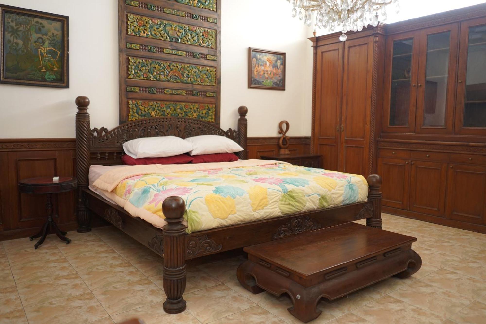 Rumah Pesik Art Heritage Gondowulung Εξωτερικό φωτογραφία