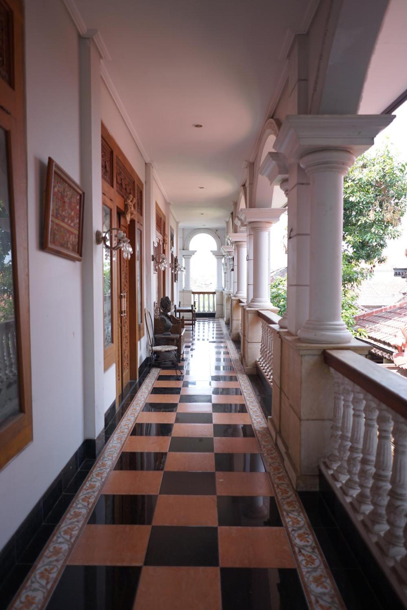 Rumah Pesik Art Heritage Gondowulung Εξωτερικό φωτογραφία